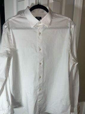 Express men’s slim 1MX button up long sleeve dress shirt size Large in white
